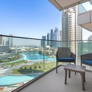 welhome-luxury-apartment-facing-burj-khalifa-with-terrace.sharjah-hotels.com/